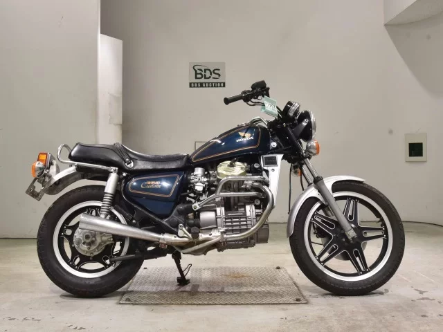 Honda GL400 лот № 2541 оценка 4  с аукциона в Японии