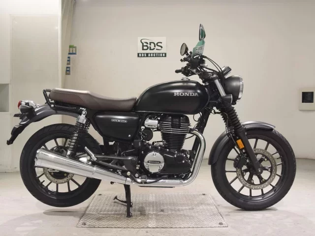 Honda GB350 лот № 7510 оценка 6  с аукциона в Японии