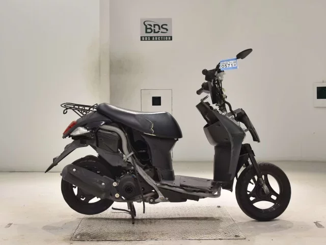 Suzuki LET S