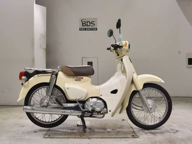 Honda C110-3