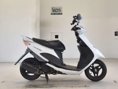 Suzuki ADDRESS V50