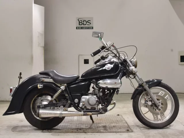 Honda MAGNA 50