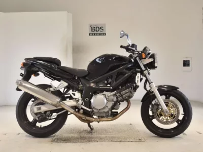Suzuki SV400
