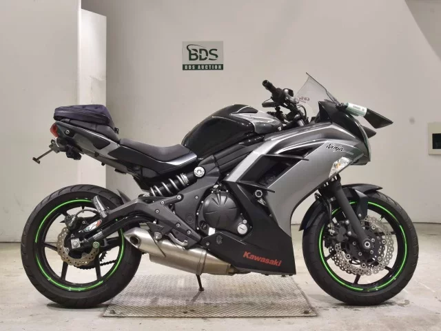 Kawasaki NINJA400 лот № 2685 оценка 5  с аукциона в Японии