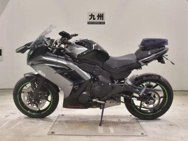 Kawasaki NINJA400