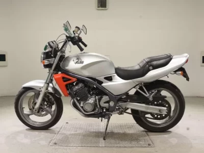 Kawasaki BALIUS250  с аукциона в Японии