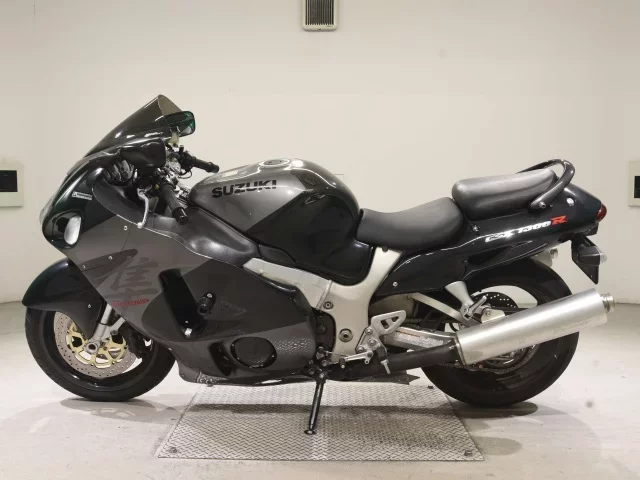 Suzuki GSX1300R HAYABUSA