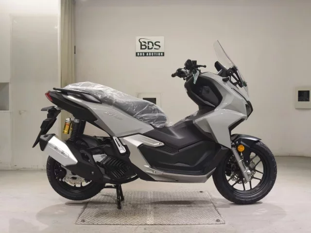 Honda ADV160