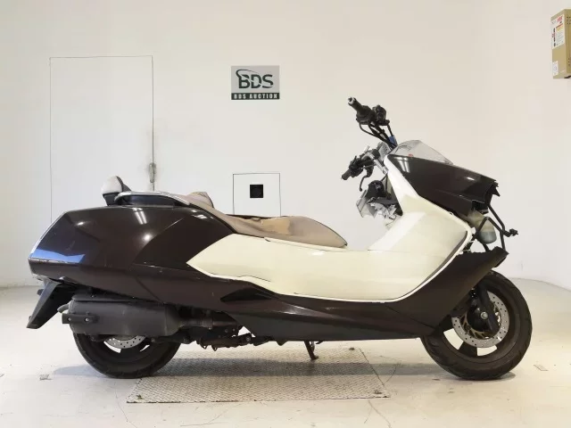 Yamaha MAXAM250