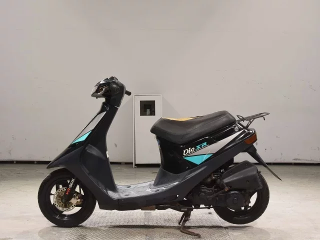 Honda DIO SR