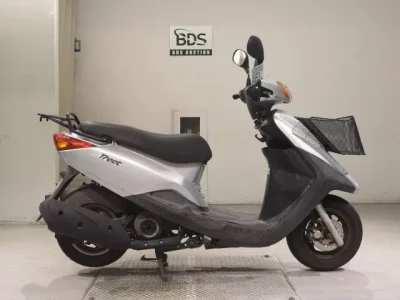 Yamaha AXIS125