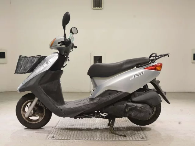 Yamaha AXIS125