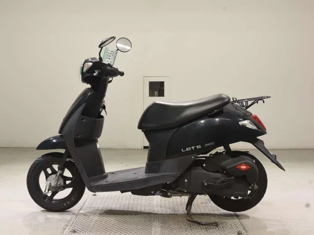 Suzuki LET S