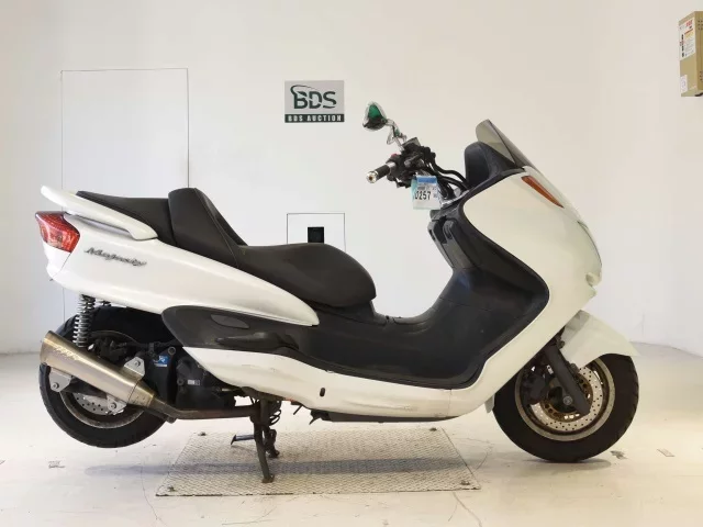 Yamaha MAJESTY 250C