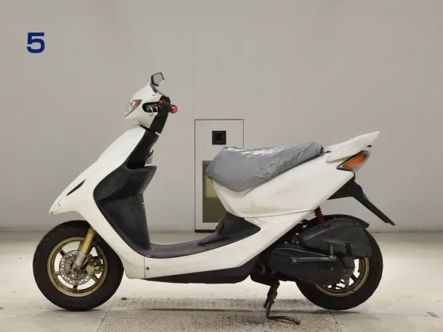 Honda DIO Z4