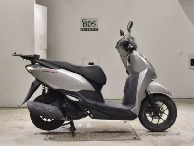 Honda LEAD125-2