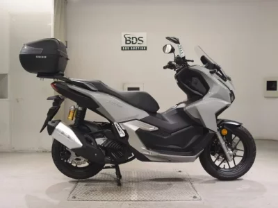 Honda ADV160