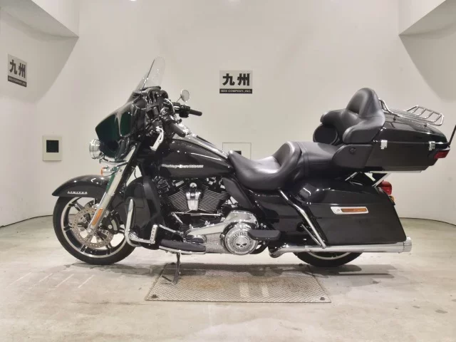 Harley-Davidson HARLEY FLHTK1870