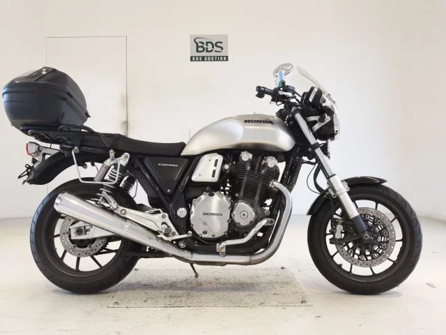 Honda CB1100RS