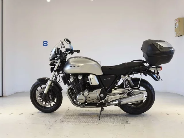 Honda CB1100RS