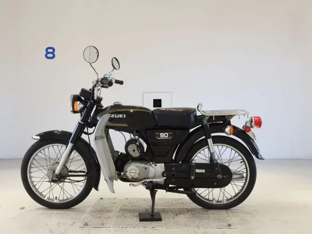 Suzuki K90