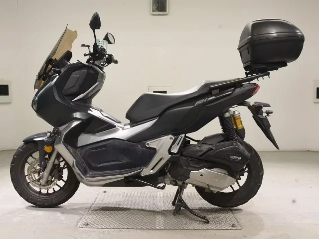 Honda ADV150
