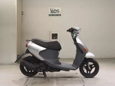 Suzuki LET S4