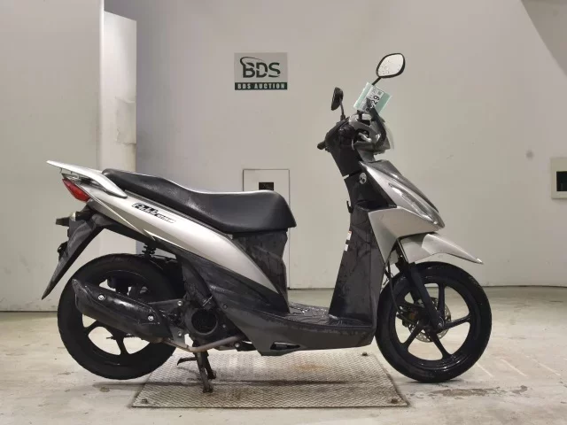 Suzuki ADDRESS110-2