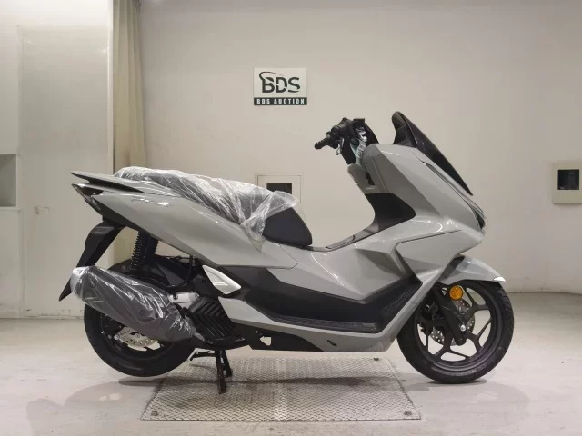 Honda PCX125-4