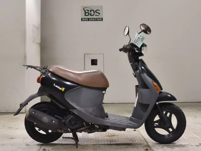Suzuki LET S4