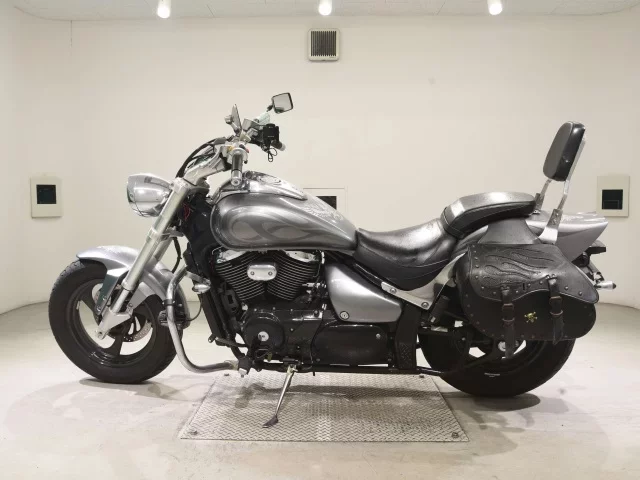 Suzuki BOULEVARD400