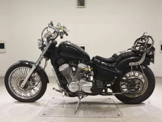 Honda STEED400