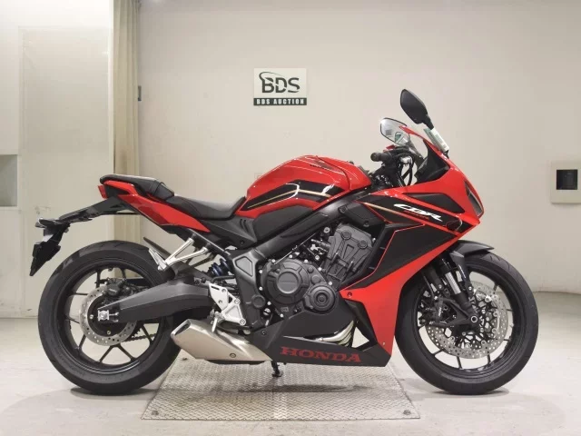Honda CBR650R лот № 5152 оценка 6  с аукциона в Японии