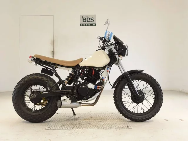 Yamaha TW225