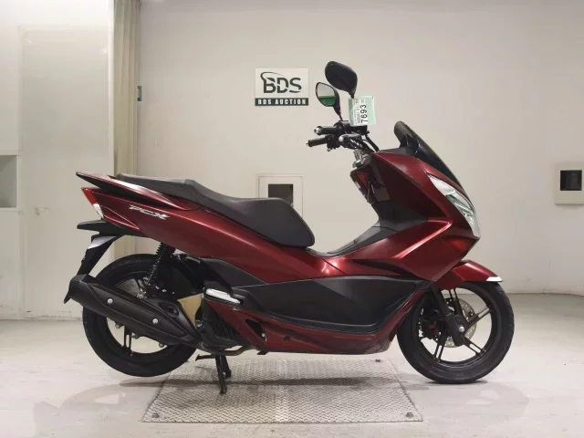 Honda PCX125-2