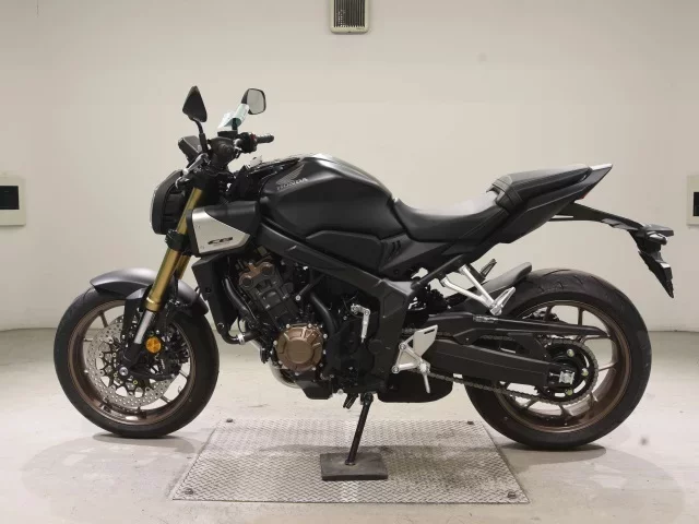 Honda CB650R-2E CLUTCH