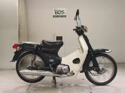 Honda C90