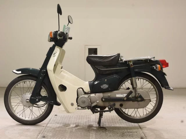 Honda C90