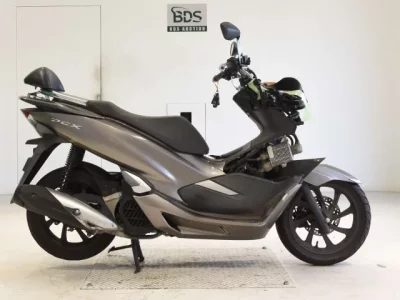 Honda PCX125-3