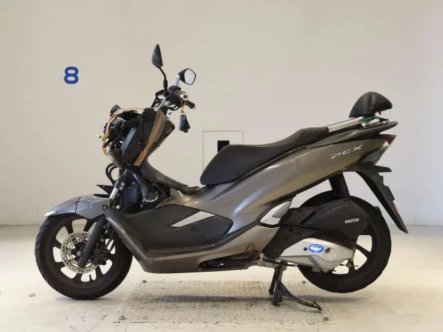 Honda PCX125-3