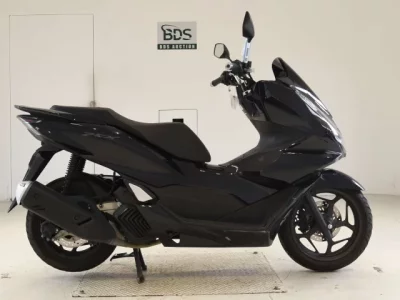 Honda PCX125-4