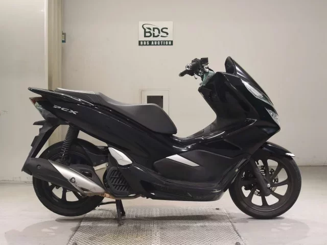 Honda PCX125-3