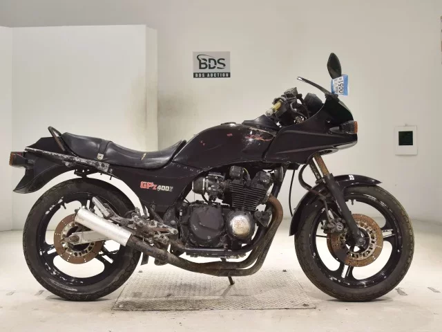 Kawasaki GPZ400F SHO LOUIS NOT EQUIPPED