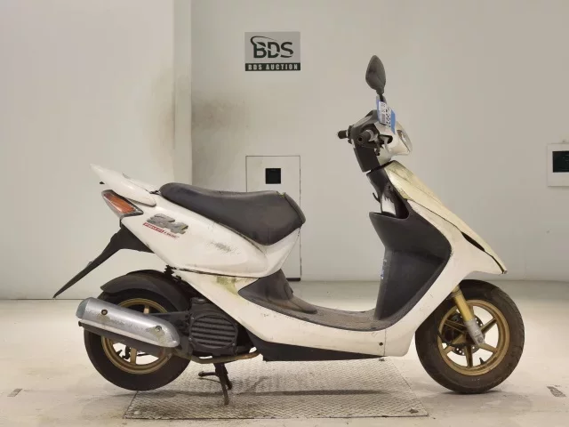 Honda DIO Z4