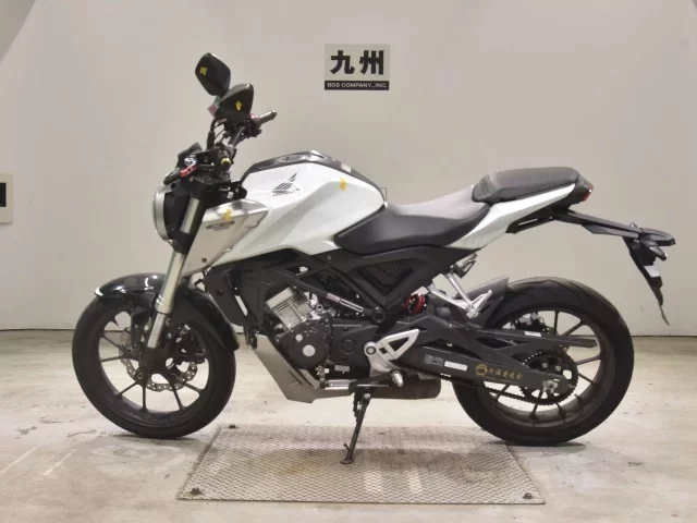 Honda CB125R