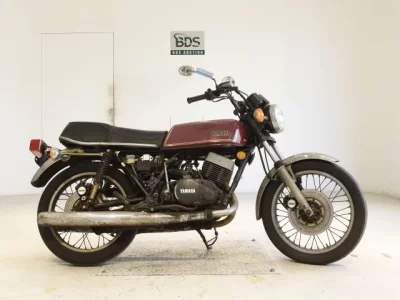Yamaha RD400 SHO LOUIS NOT EQUIPPED