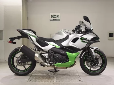 Kawasaki NINJA7 HYBRID