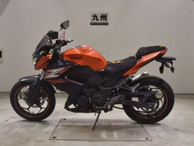 Kawasaki Z250