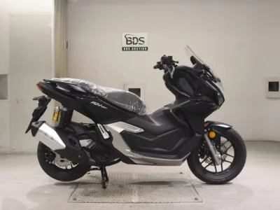 Honda ADV160