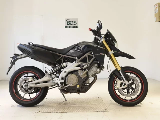 Aprilia APRILIA DORSODURO 750